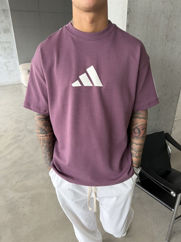 AD Kabartma Kol Detaylı T-Shirt - Mürdün