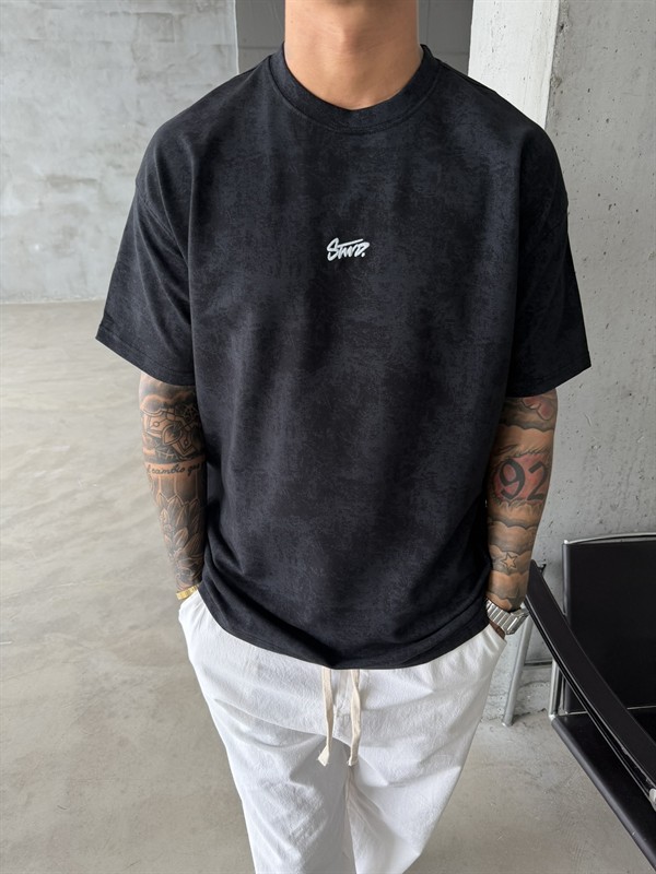 Basic Acid Yıkamalı P&B Nakış T-Shirt - Siyah