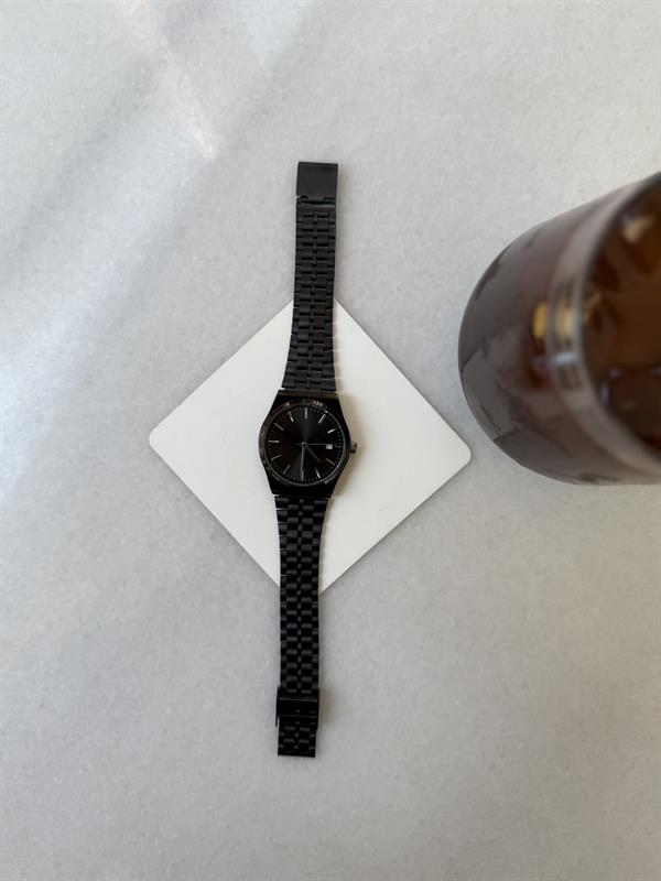 Black Depth Steel Line Takvimli Kol Saati - Siyah