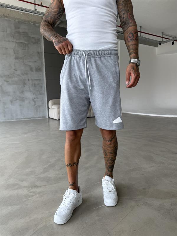 Büyük AD Baskılı Şort - Gri