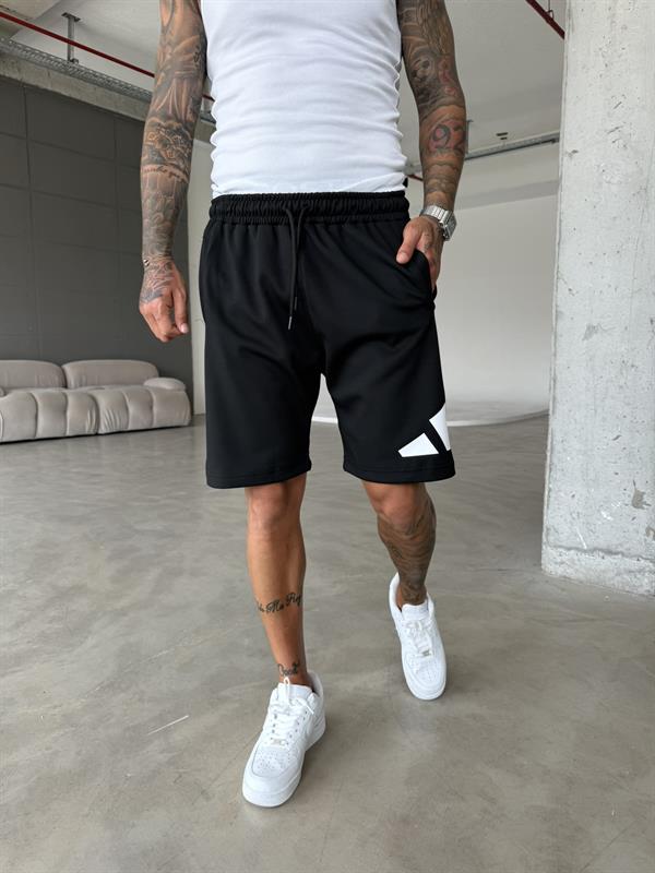 Büyük AD Baskılı Şort - Siyah