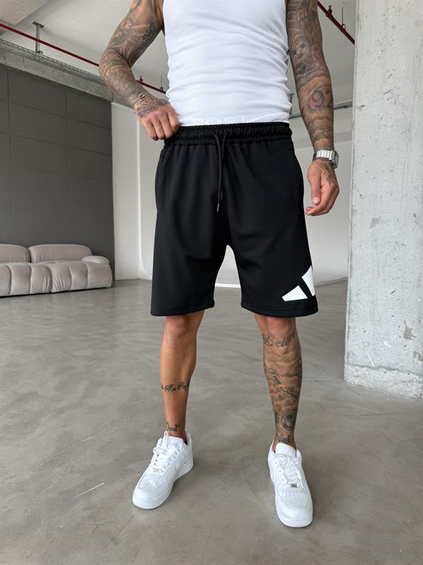 Büyük AD Baskılı Şort - Siyah