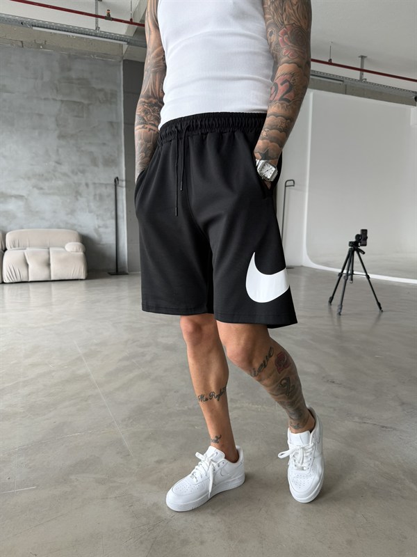 Büyük Yan Baskı NK Şort-Siyah