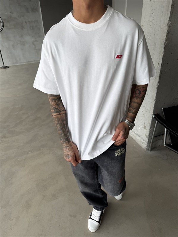 C Nakışlı Premium Basic T-Shirt - Beyaz