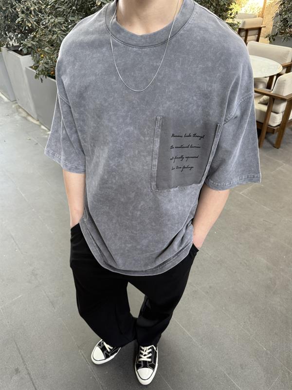 Cep Detaylı Yazılı Yıkamalı T-Shirt - Füme