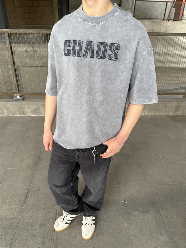 Chaos Nakışlı Yıkamalı T-Shirt -  Gri