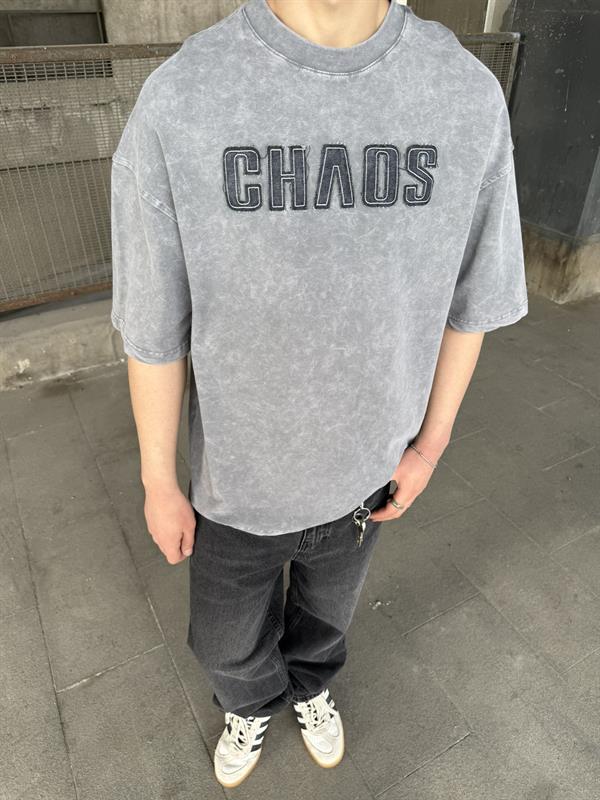 Chaos Nakışlı Yıkamalı T-Shirt -  Gri