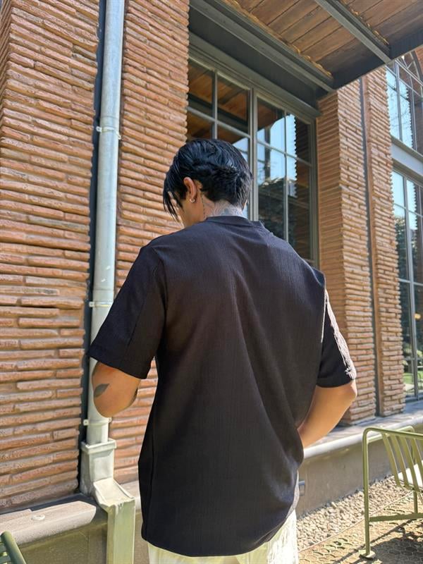 Cizgi Desenli T Kumaş T-Shirt - Siyah