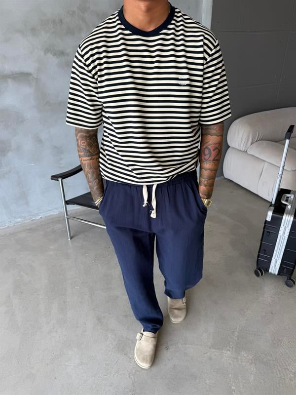 Cizgili Human Nakışlı T-Shirt - Lacivert