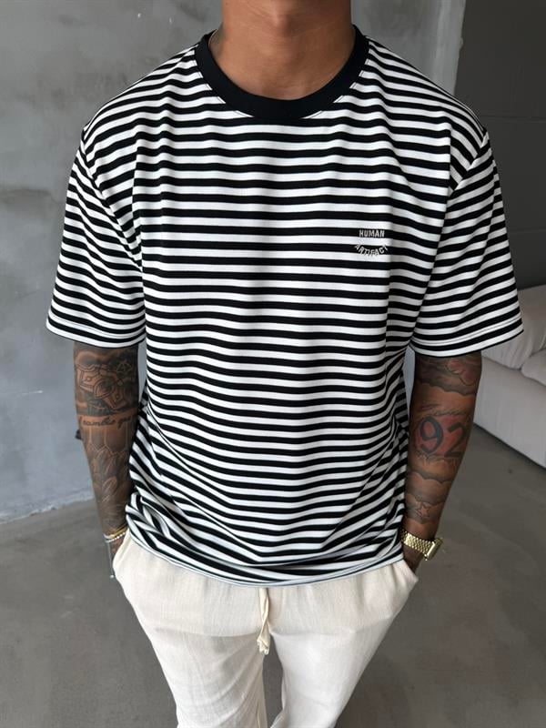Cizgili Human Nakışlı T-Shirt - Siyah