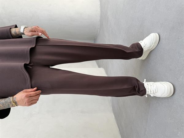 Erkek Baggy Dokulu Kumaş Pileli Eşofman Altı - Kahve