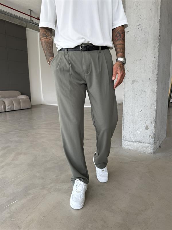 Erkek Baggy Fit Pileli Kumaş Pantolon - Haki