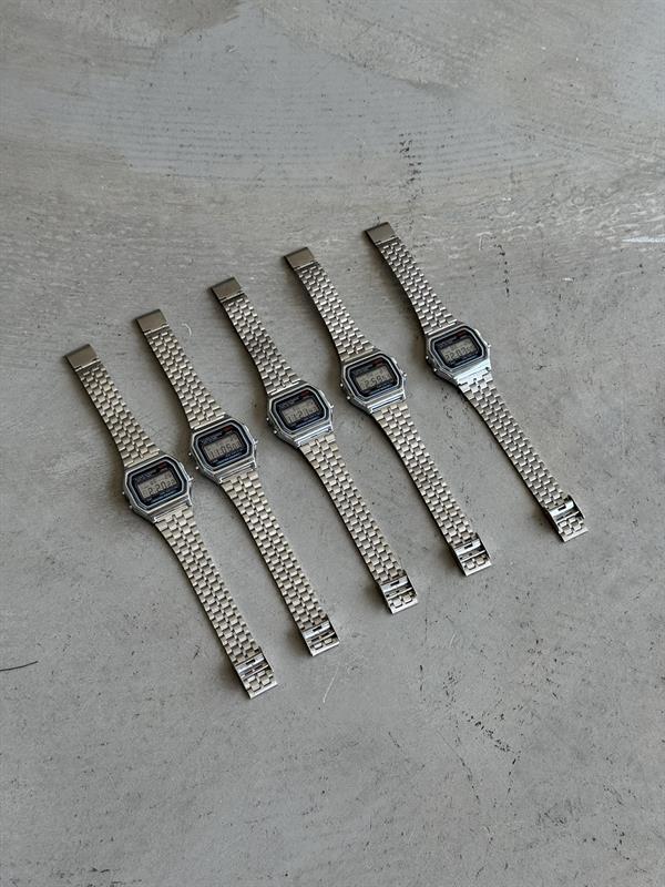 Erkek Retro Dijital Erkek Kol Saati - Gümüş