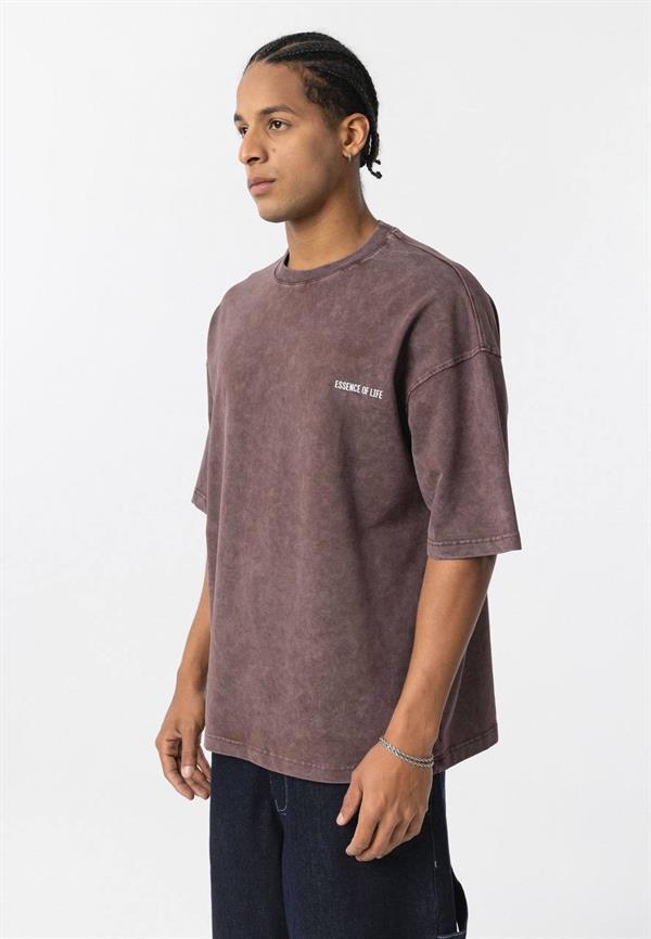 Essence Of Life Basic T-Shirt - Kahve