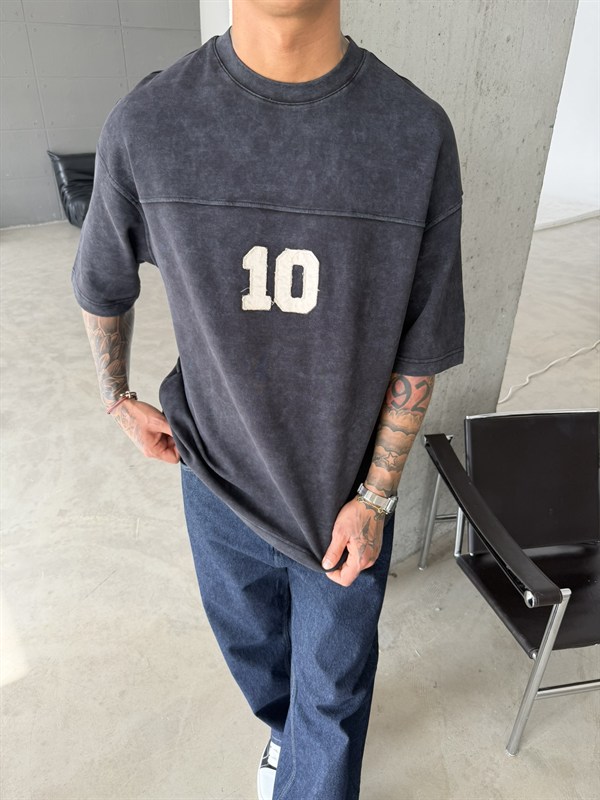 Essence Studio 10 Nakışlı Premium T-Shirt - Siyah