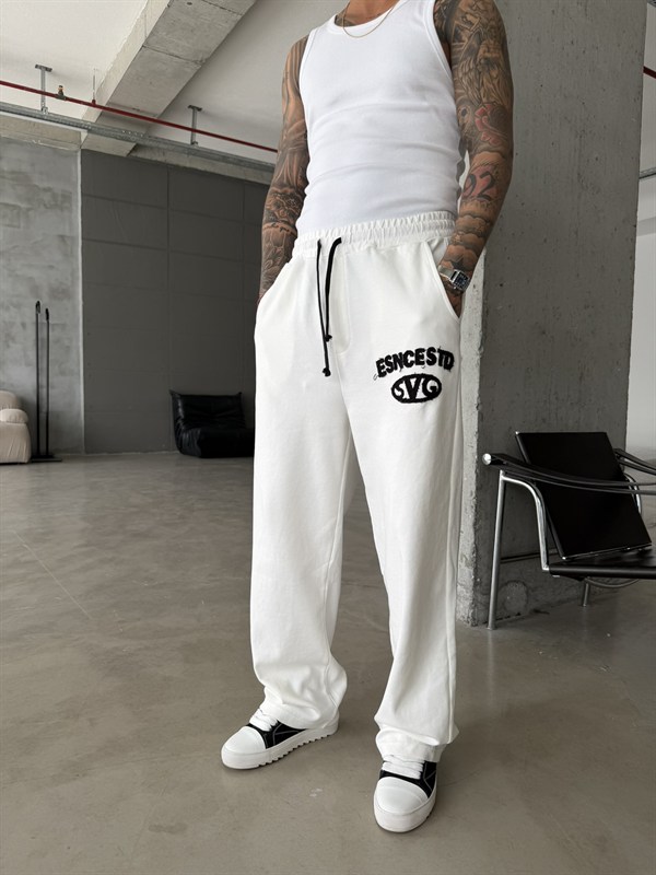 Essence Yıkamalı Premium Nakışlı Eşofman - Beyaz