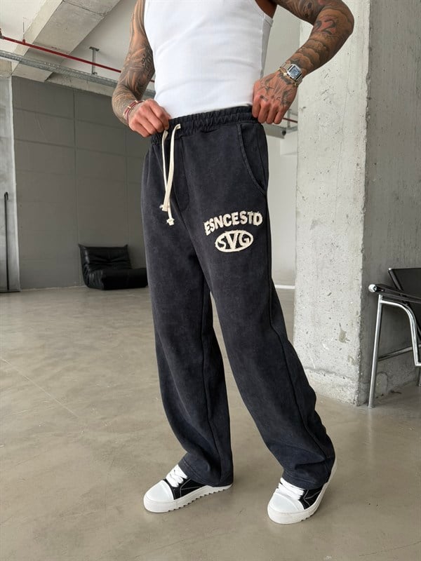 Essence Yıkamalı Premium Nakışlı Eşofman - Siyah