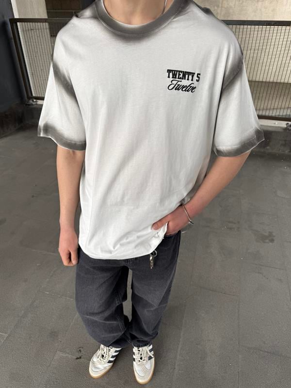 Everything  Spreyli Oversize T-Shirt  - Beyaz