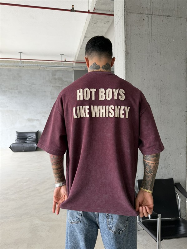 Hot Boys Like Whiskey Acid Yıkamalı T-Shirt - Bordo