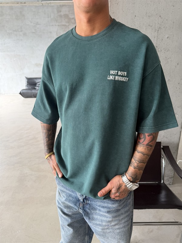 Hot Boys Like Whiskey Acid Yıkamalı T-Shirt - Yeşil