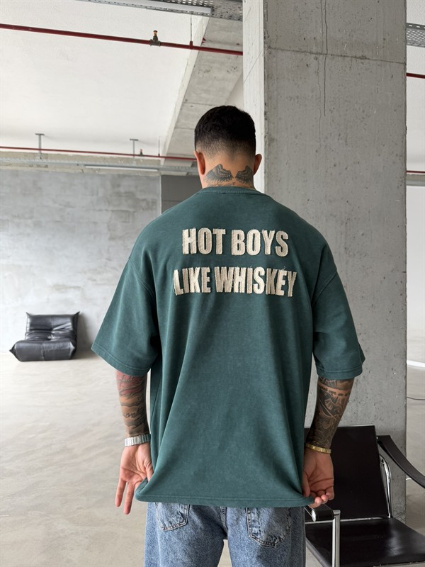 Hot Boys Like Whiskey Acid Yıkamalı T-Shirt - Yeşil