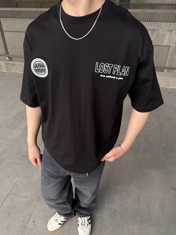 Lost Plan World Baskılı Oversize T-Shirt - Siyah