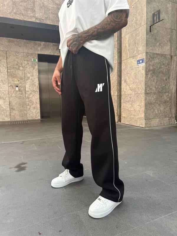 M Enejksiyon Eşofman - Siyah