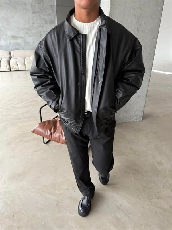 Oversize Fermuarlı ve Çıtçıtlı Deri Ceket