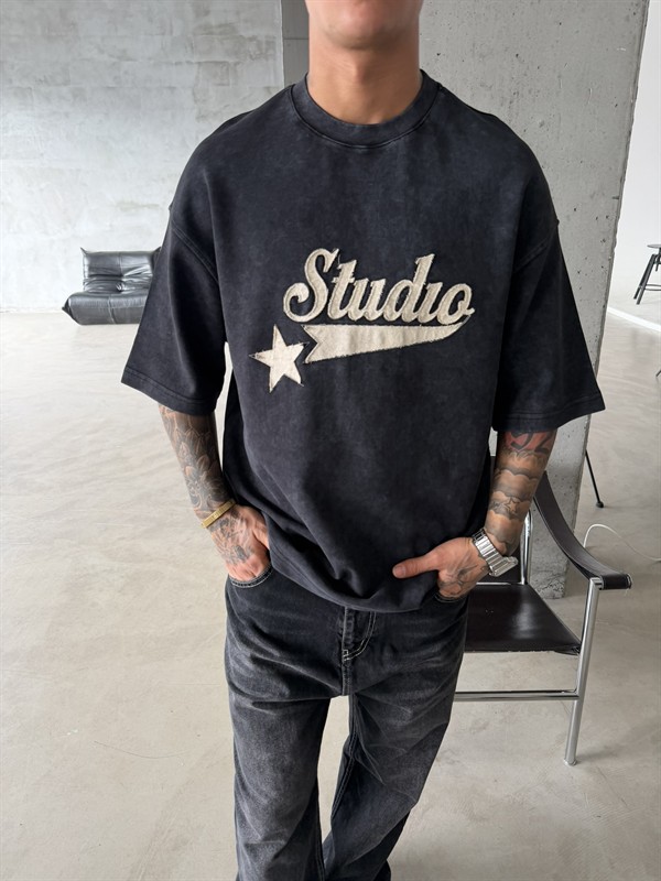 Pacht Detaylı STUDIO Acid Yıkama T-Shirt - Siyah