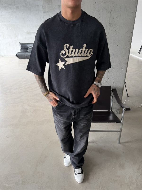 Pacht Detaylı STUDIO Acid Yıkama T-Shirt - Siyah