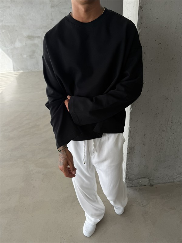 Premium Long Sleeve Sweatshirt 