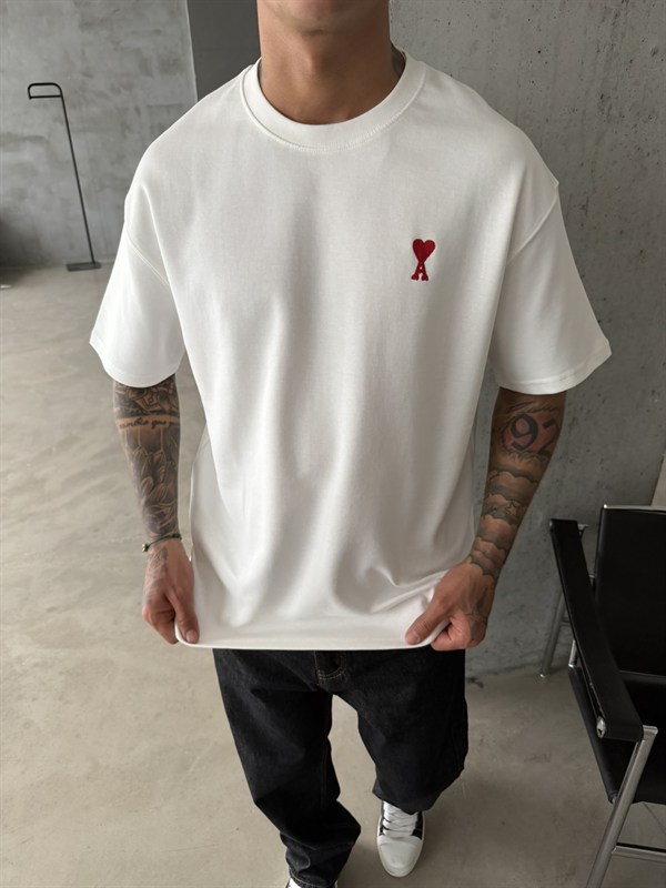 Premium Minimal Nakış A Kalp T-Shirt - Beyaz