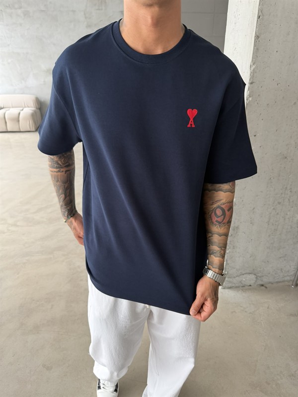 Premium Minimal Nakış A Kalp T-Shirt - Lacivert