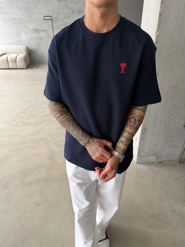 Premium Minimal Nakış A Kalp T-Shirt - Lacivert