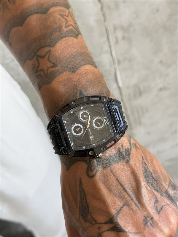 Premium Retro Wacht