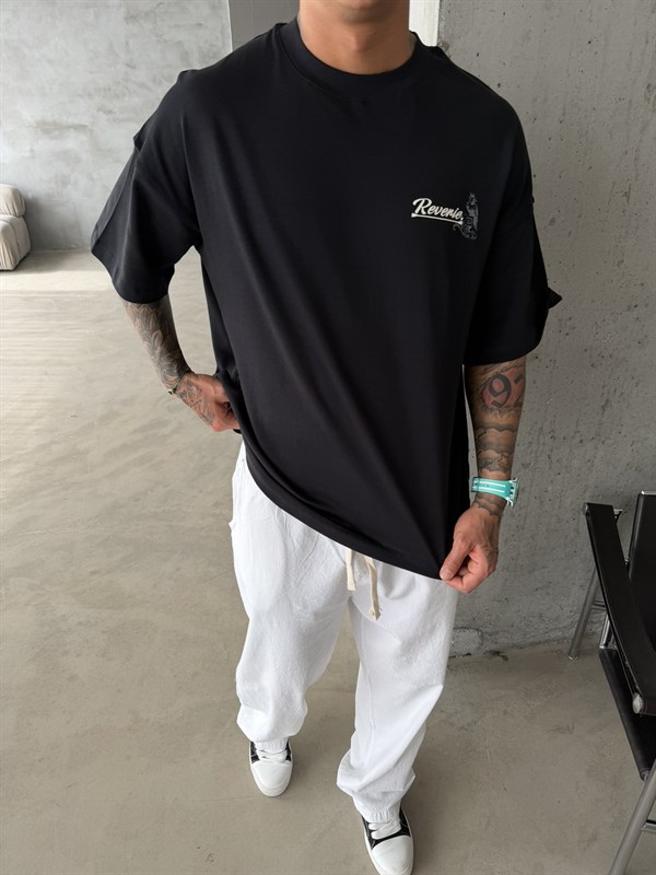 Reverie Nakışlı Premium T-Shirt - Siyah