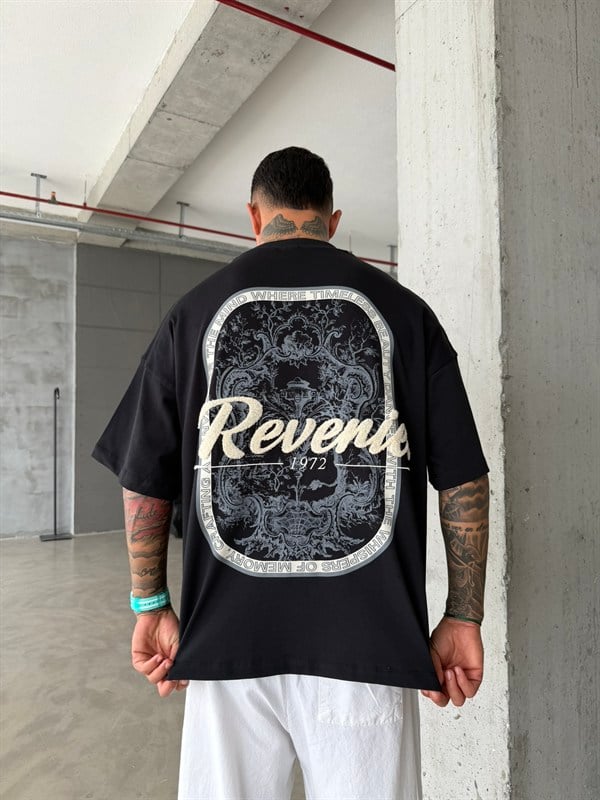 Reverie Nakışlı Premium T-Shirt - Siyah