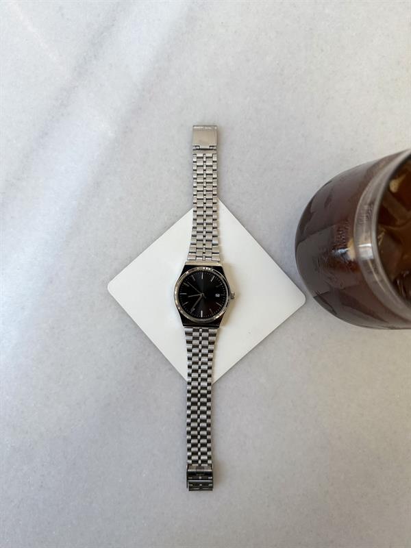 Silver Slence Takvimli Kol Saati - Gümüş