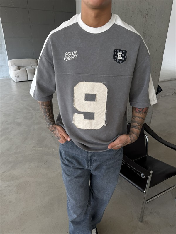 SysTem Corrupt 9 Nakışlı Premium T-Shirt - Füme