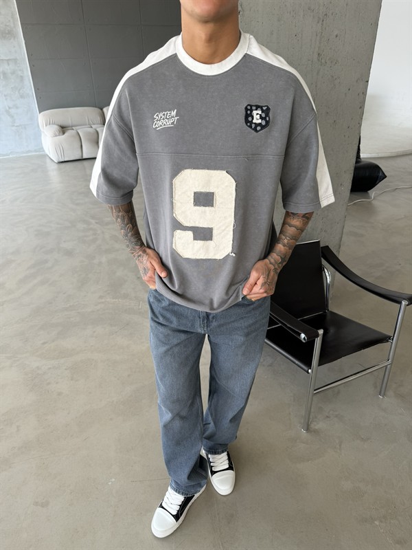 SysTem Corrupt 9 Nakışlı Premium T-Shirt - Füme