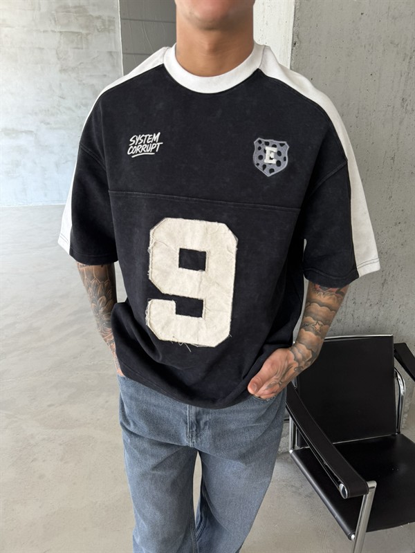SysTem Corrupt 9 Nakışlı Premium T-Shirt - Siyah
