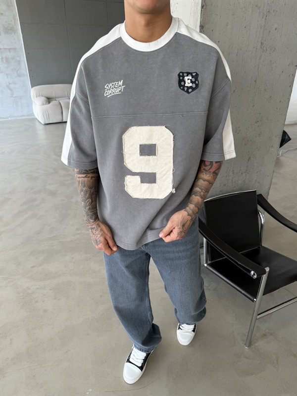 SysTem Corrupt 9 Nakışlı Premium T-Shirt - Füme