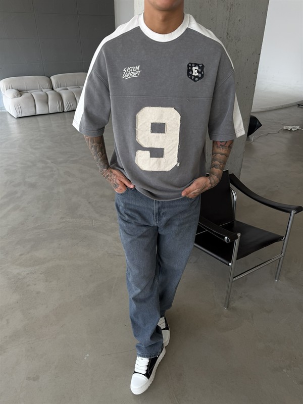 SysTem Corrupt 9 Nakışlı Premium T-Shirt - Füme