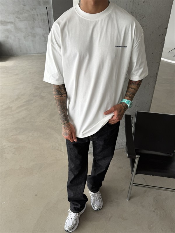 Unexpexted Baskılı Premium T-Shirt - Beyaz