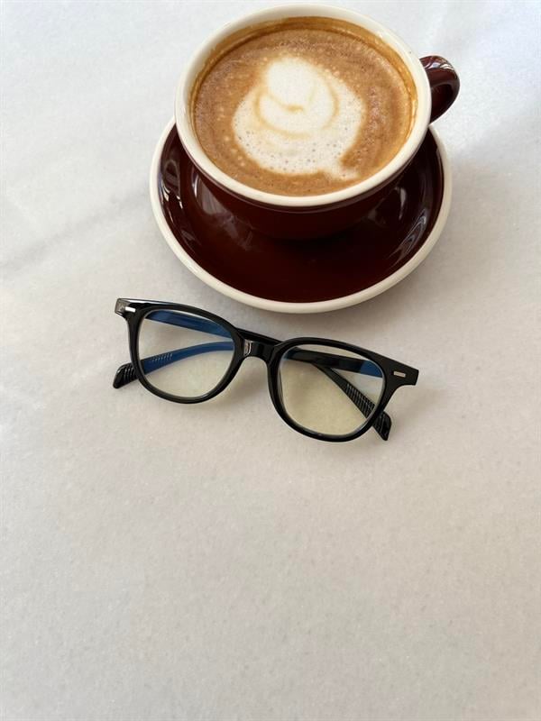 Urban Clear Siyah Çerçeveli Şeffaf Cam Gözlük - Şeffaf