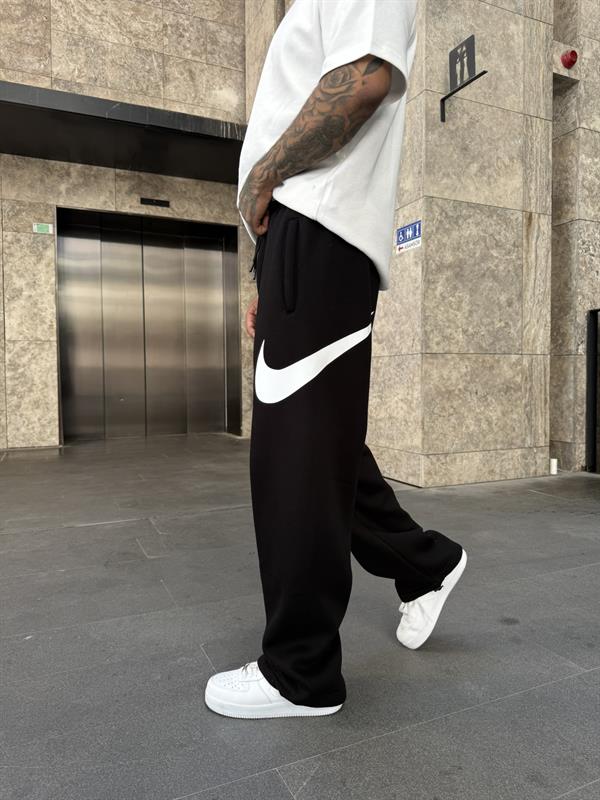 Yan Büyük Baskı Tek NK Eşofman - Siyah