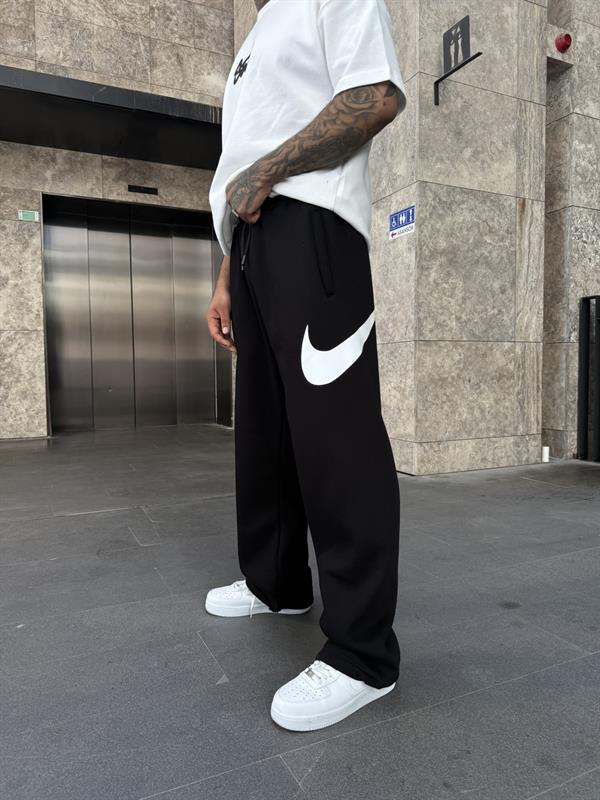 Yan Büyük Baskı Tek NK Eşofman - Siyah