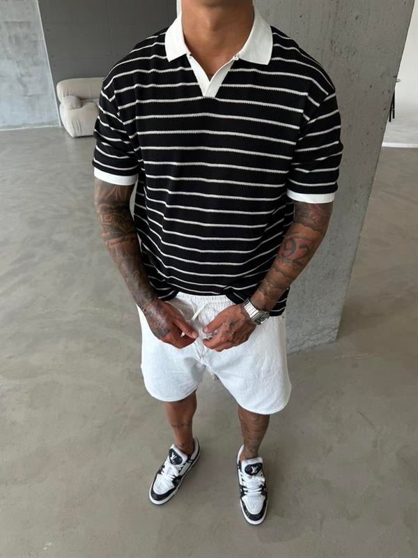 Yarım Pat Gömlek Yaka Çizgili Triko T-Shirt  - Siyah