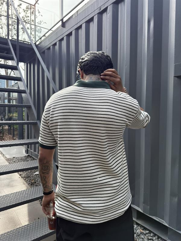 Yarım Pat Gömlek Yaka Çizgili Triko T-Shirt  - Yeşil