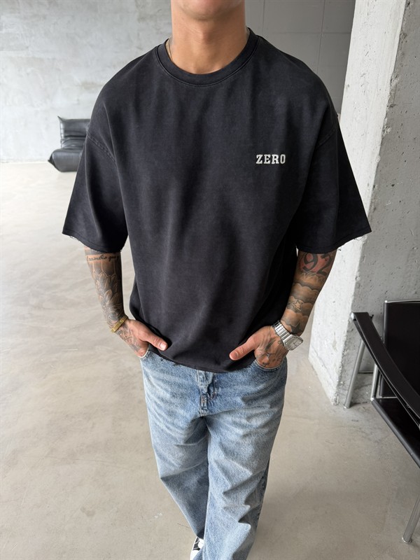 Zero 00 Pacht Detaylı Acid Yıkama T-Shirt - Siyah